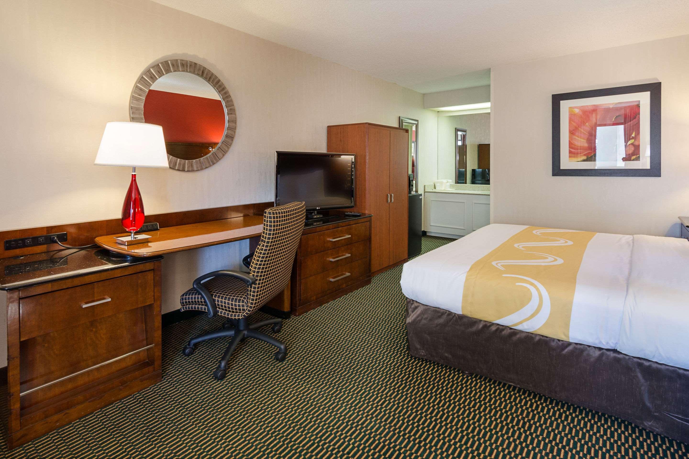 Quality Inn Christiansburg - Blacksburg Εξωτερικό φωτογραφία
