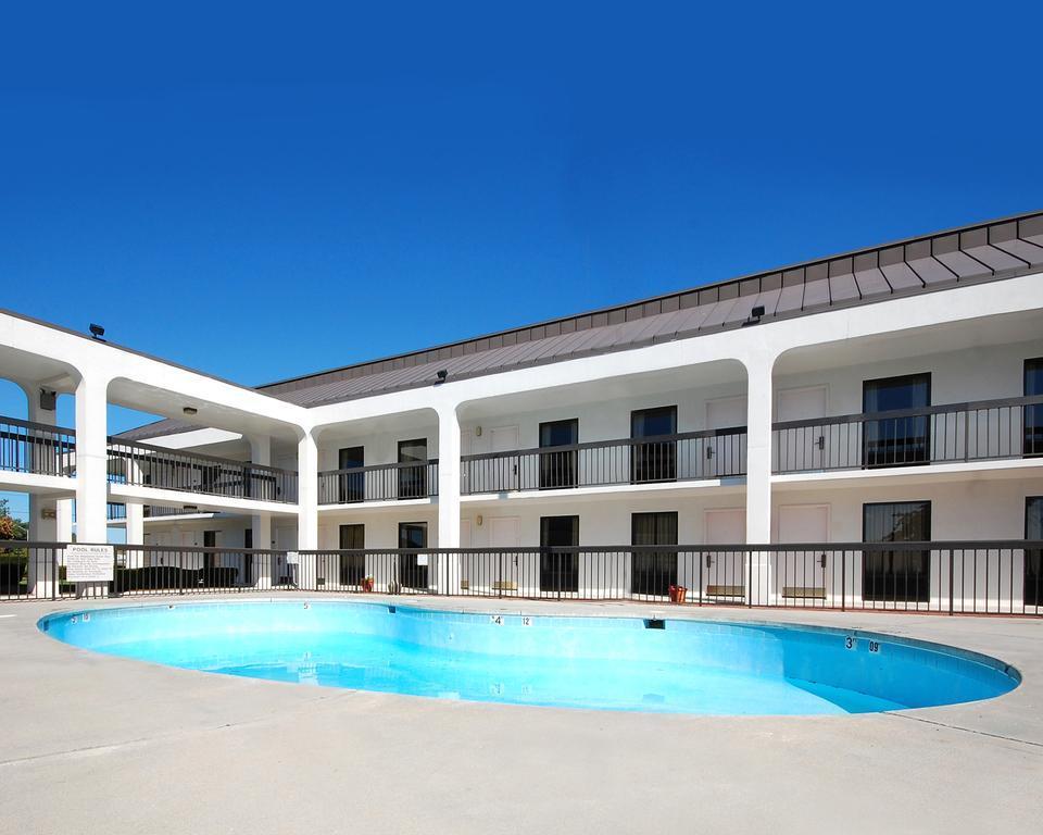 Quality Inn Christiansburg - Blacksburg Εξωτερικό φωτογραφία