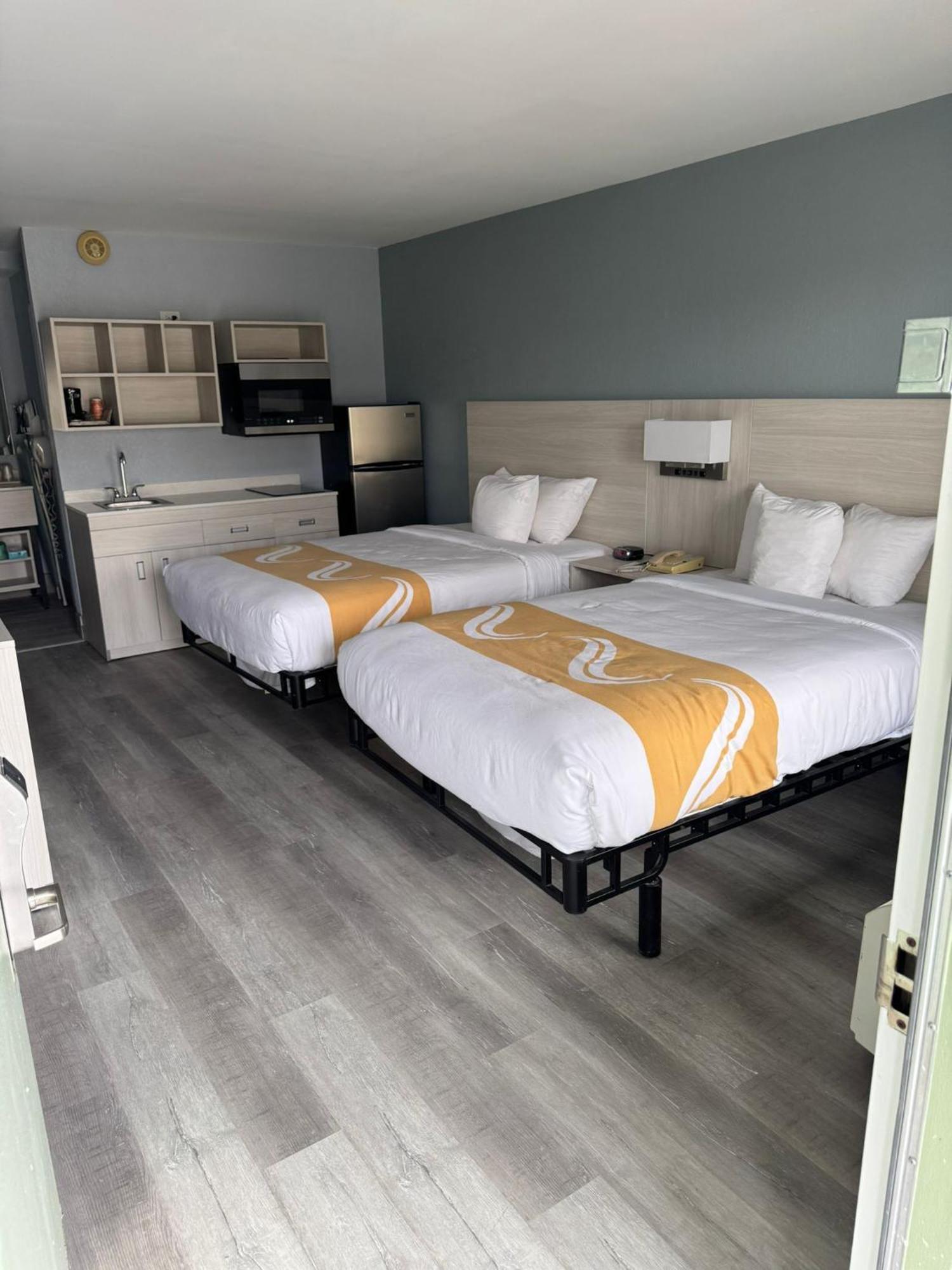 Quality Inn Christiansburg - Blacksburg Εξωτερικό φωτογραφία