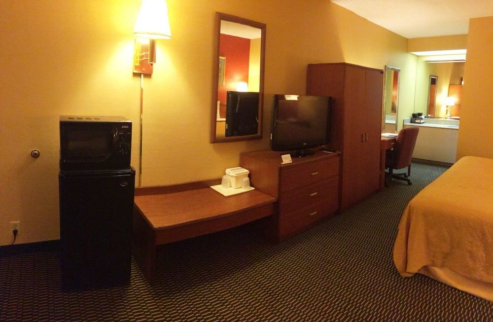 Quality Inn Christiansburg - Blacksburg Εξωτερικό φωτογραφία