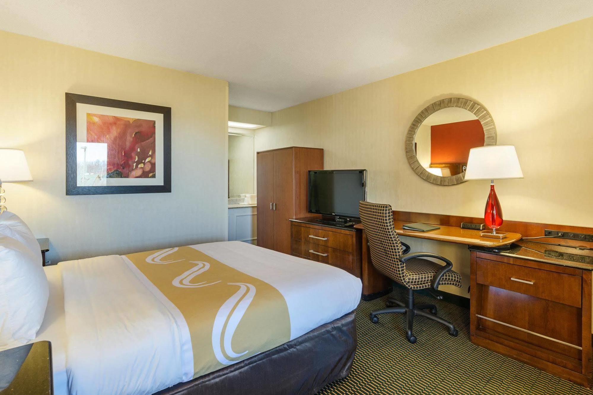 Quality Inn Christiansburg - Blacksburg Εξωτερικό φωτογραφία