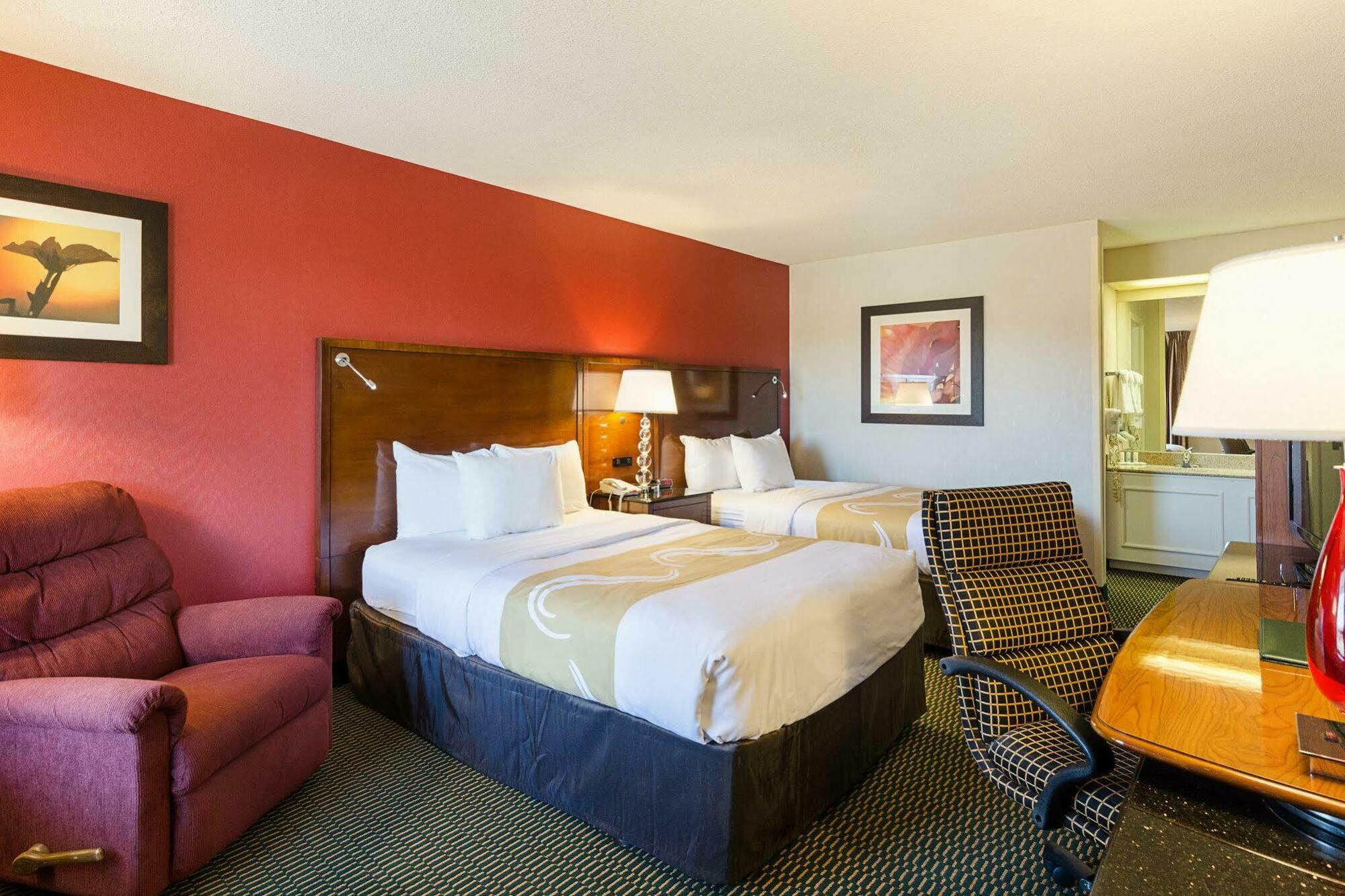 Quality Inn Christiansburg - Blacksburg Εξωτερικό φωτογραφία